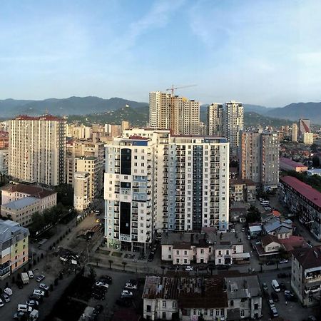 Удобные Апартаменты С Видом На Море Batumi Esterno foto